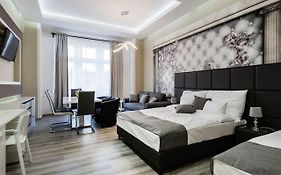 A Golden Star Modern Luxury Apartments Budapest